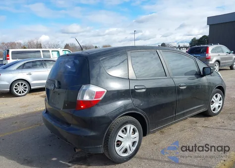 2010 Honda Fit z USA, uszkodzony, nr VIN JHMGE8H29AS010812